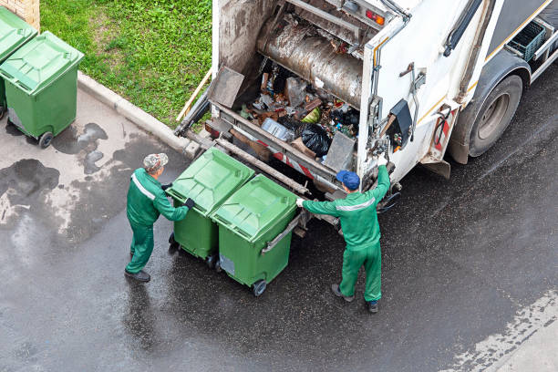 Best Yard Waste Removal  in Inverness, IL